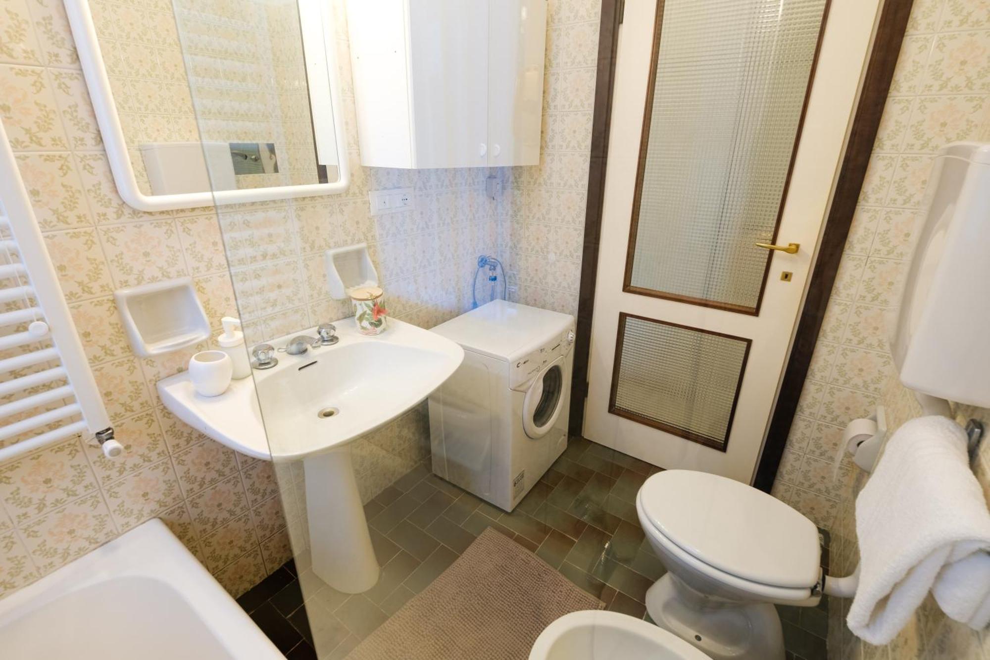 Nico'S Guest House 몬테로소 알 마레 외부 사진